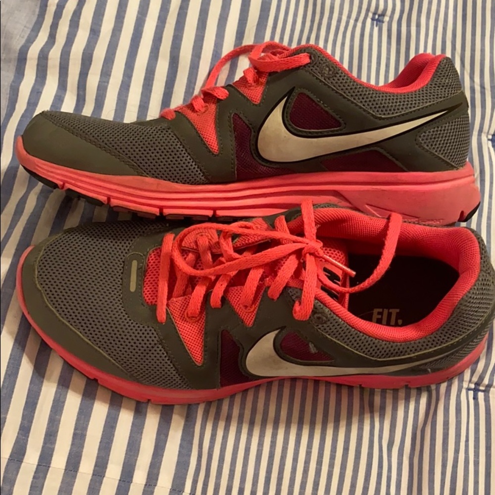 Nike lunarfly 3 shoes